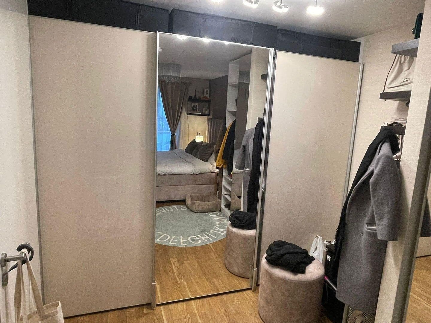 Pronájem bytu 2+1 54 m², Königsberger Strasse 30, Frankfurt, Hessen Pronájem bytu 2+1 54 m², Königsberger Strasse 30, Frankfurt, Hessen