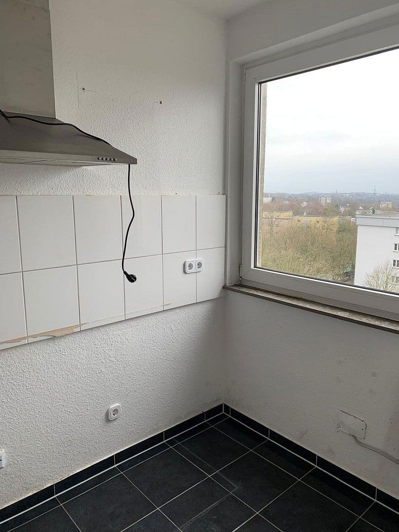 Pronájem bytu 1+1 43 m², Brehmstr. 2, Velbert, Severní Porýní-Vestfálsko Pronájem bytu 1+1 43 m², Brehmstr. 2, Velbert, Severní Porýní-Vestfálsko