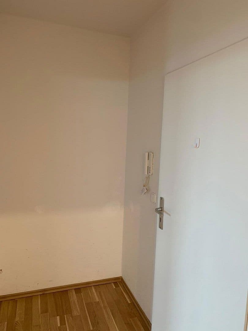 Pronájem bytu 1+1 43 m², Brehmstr. 2, Velbert, Severní Porýní-Vestfálsko Pronájem bytu 1+1 43 m², Brehmstr. 2, Velbert, Severní Porýní-Vestfálsko