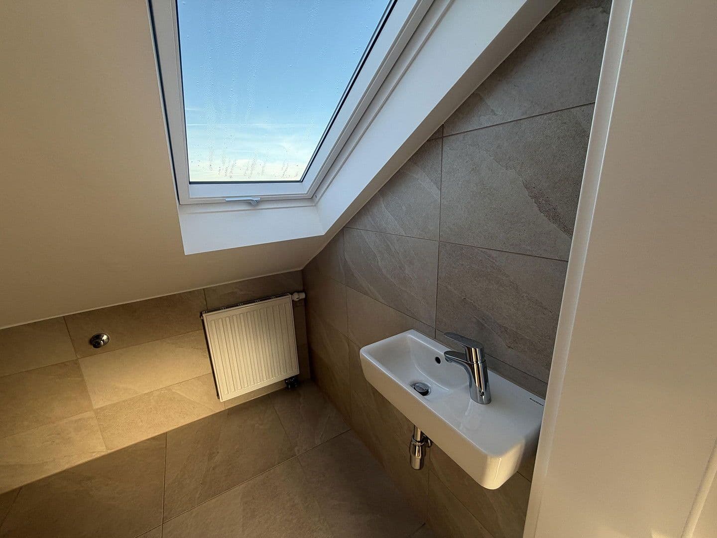 Pronájem bytu 4+1 119 m², Pirckheimerstraße, Nürnberg, Bavorsko Pronájem bytu 4+1 119 m², Pirckheimerstraße, Nürnberg, Bavorsko