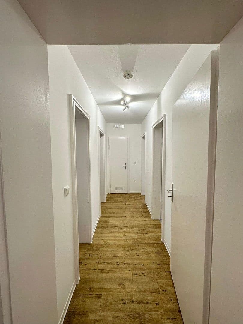 Pronájem bytu 110 m², Euler-Chelpin-Str, Augsburg, Bavorsko Pronájem bytu 110 m², Euler-Chelpin-Str, Augsburg, Bavorsko