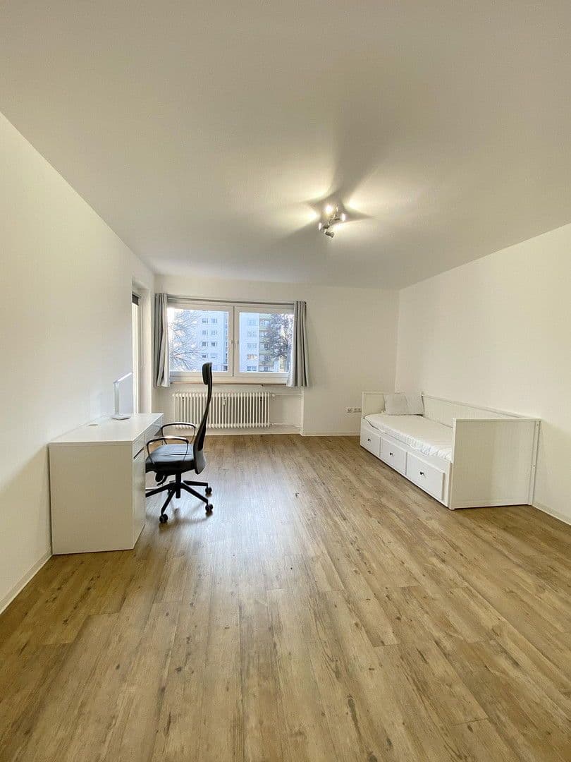 Pronájem bytu 110 m², Euler-Chelpin-Str, Augsburg, Bavorsko Pronájem bytu 110 m², Euler-Chelpin-Str, Augsburg, Bavorsko