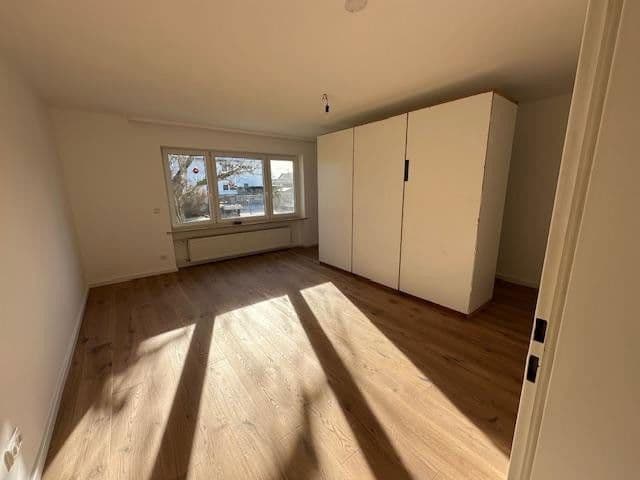 Pronájem bytu 3+1 95 m², Brunnthal, Bavorsko Pronájem bytu 3+1 95 m², Brunnthal, Bavorsko