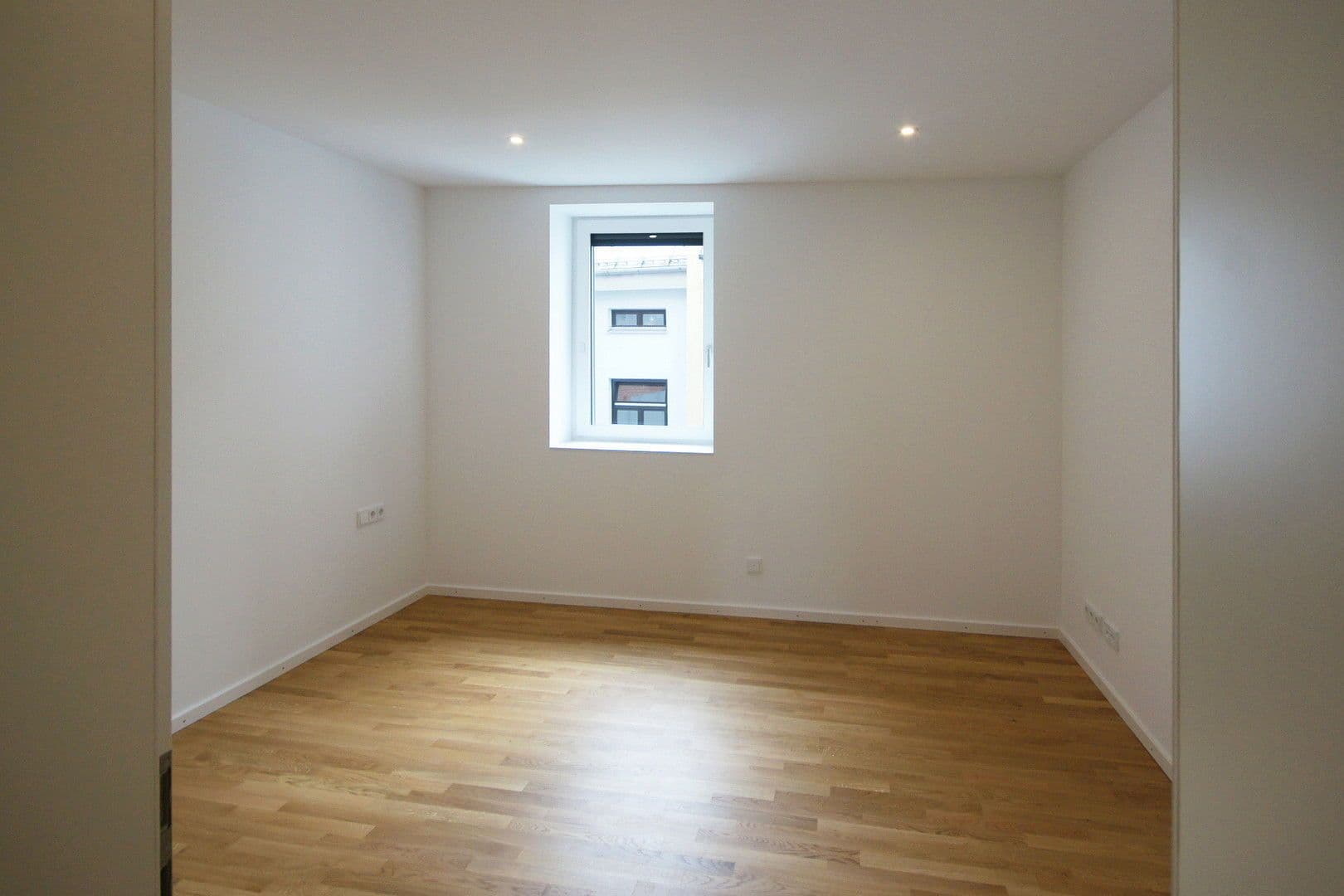 Pronájem bytu 2+1 44 m², Nordendstrasse 34, München, Bavorsko Pronájem bytu 2+1 44 m², Nordendstrasse 34, München, Bavorsko