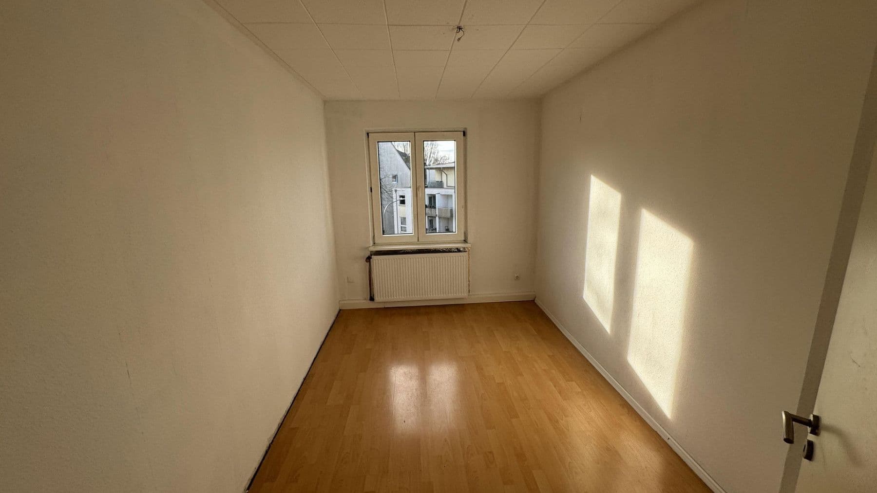 Pronájem bytu 3+1 64 m², Moers, Severní Porýní-Vestfálsko Pronájem bytu 3+1 64 m², Moers, Severní Porýní-Vestfálsko