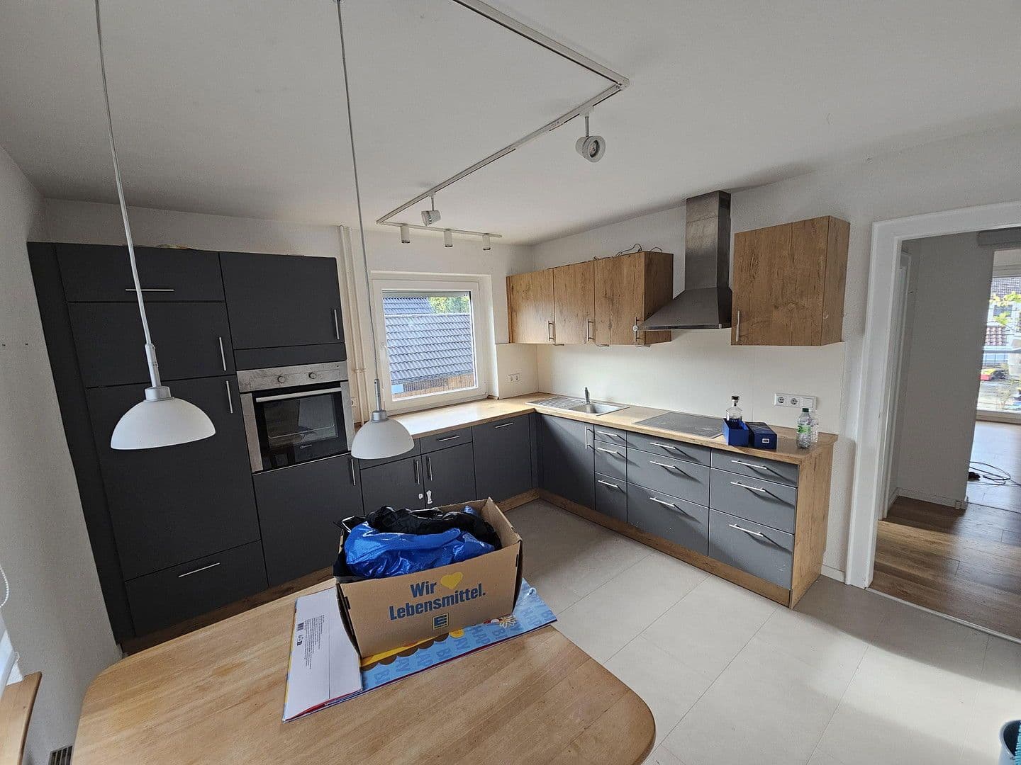 Prodej domu 200 m², pozemek 670 m², Villingen-Schwenningen, Bádensko-Württembersko Prodej domu 200 m², pozemek 670 m², Villingen-Schwenningen, Bádensko-Württembersko