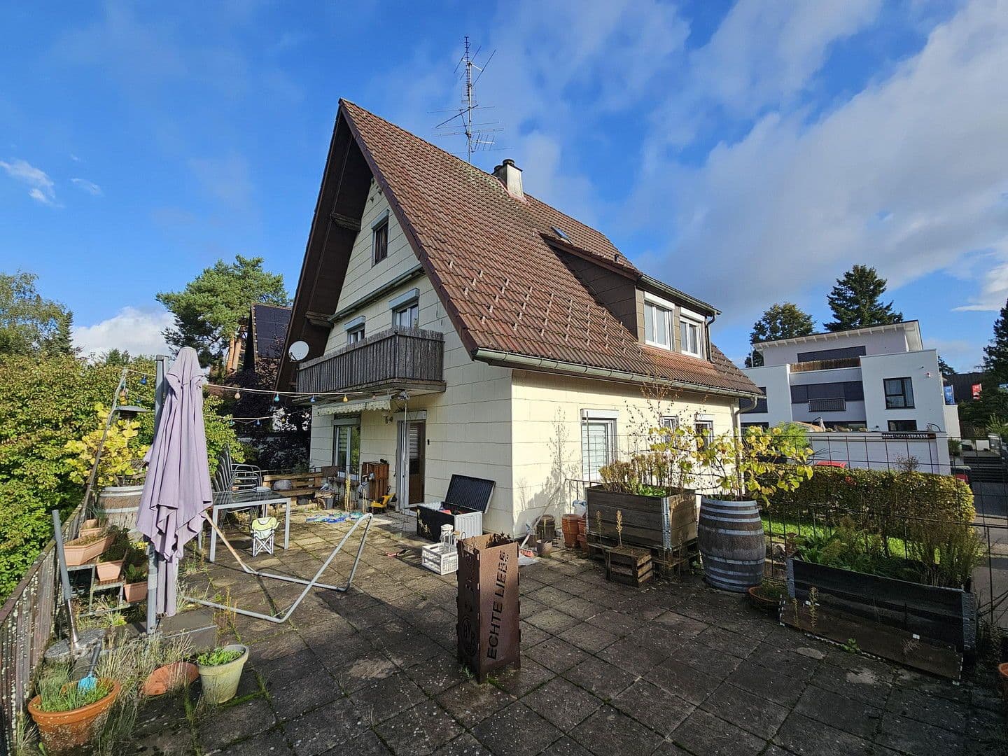 Prodej domu 200 m², pozemek 670 m², Villingen-Schwenningen, Bádensko-Württembersko Prodej domu 200 m², pozemek 670 m², Villingen-Schwenningen, Bádensko-Württembersko