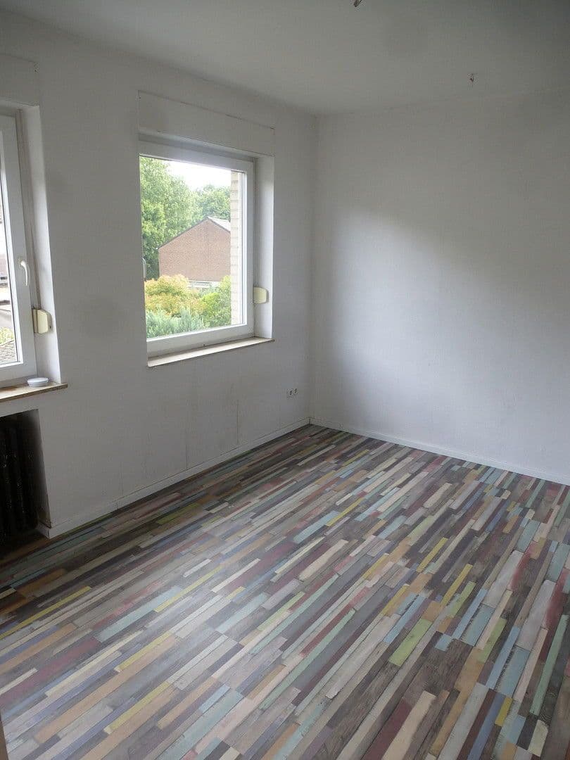Prodej domu 90 m², pozemek 200 m², Birkenweg 4, Kempen, Severní Porýní-Vestfálsko Prodej domu 90 m², pozemek 200 m², Birkenweg 4, Kempen, Severní Porýní-Vestfálsko