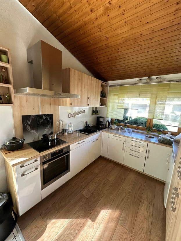 Prodej domu 162 m², pozemek 357 m², Anna-Beckert-Weg 10, Neckarsulm, Bádensko-Württembersko Prodej domu 162 m², pozemek 357 m², Anna-Beckert-Weg 10, Neckarsulm, Bádensko-Württembersko