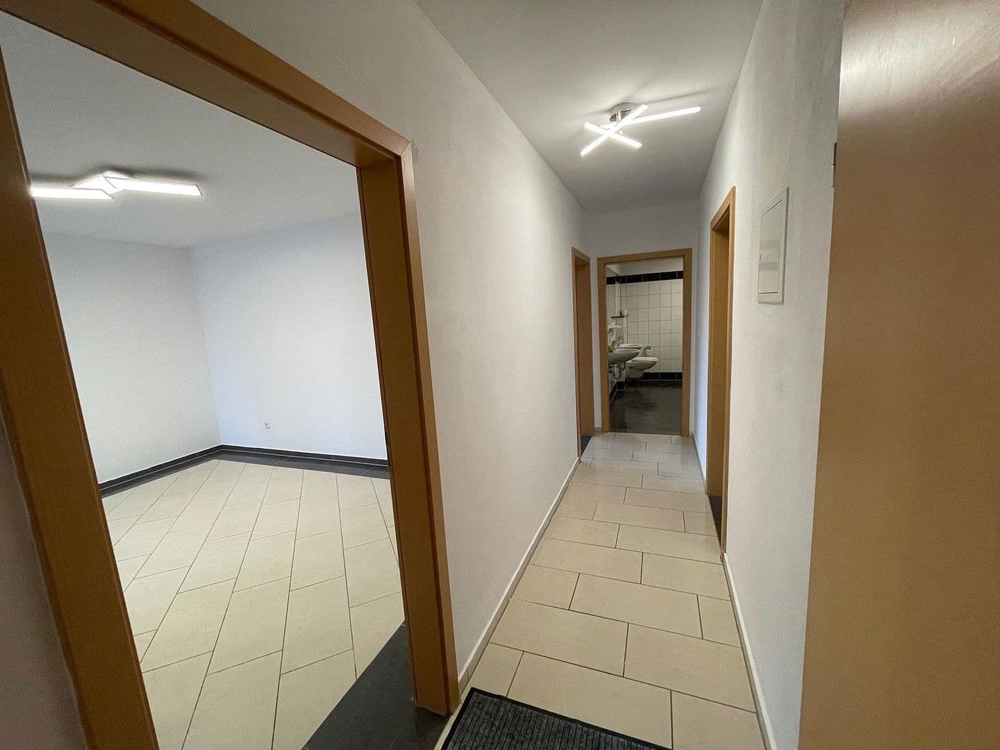 Pronájem bytu 3+1 98 m², Bremer Straße 2, Löningen, Dolní Sasko Pronájem bytu 3+1 98 m², Bremer Straße 2, Löningen, Dolní Sasko