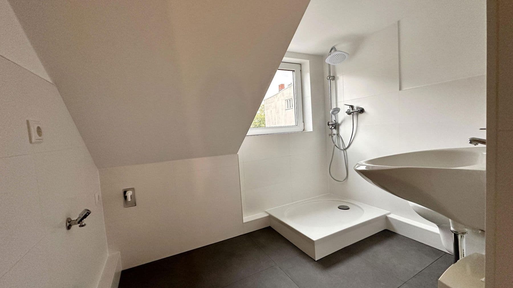 Pronájem bytu 2+1 52 m², Kiel, Šlesvicko-Holštýnsko Pronájem bytu 2+1 52 m², Kiel, Šlesvicko-Holštýnsko