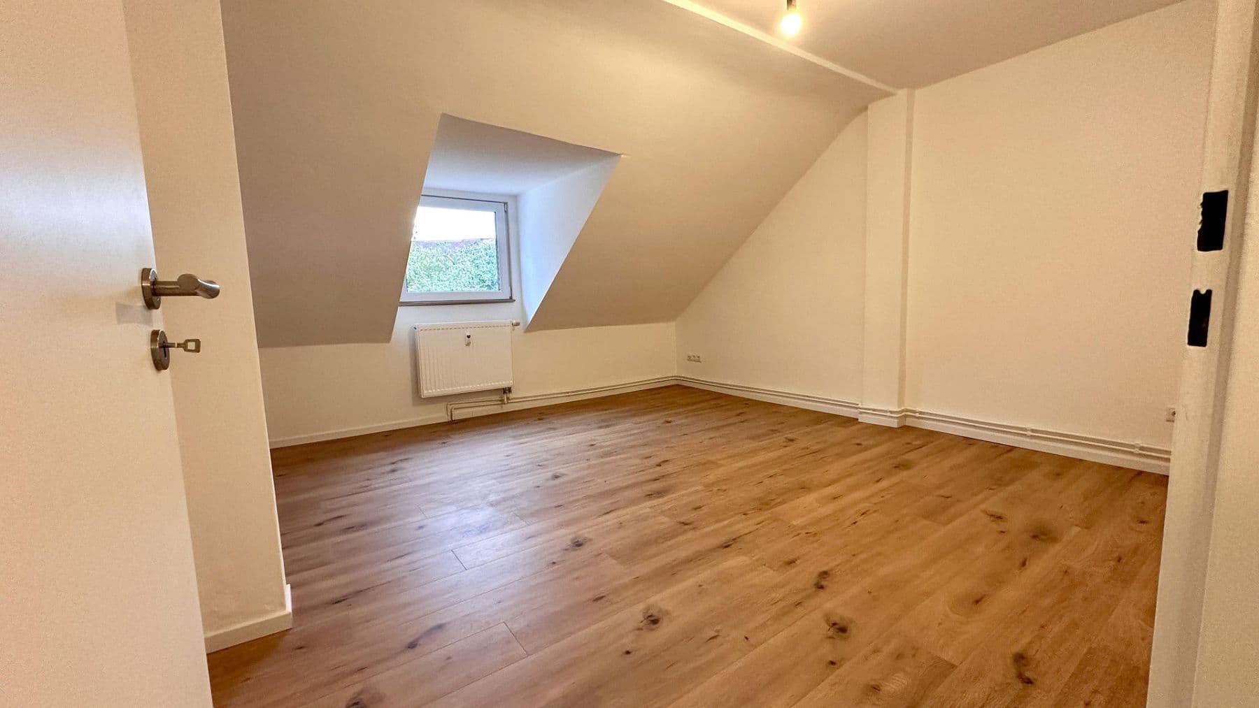 Pronájem bytu 2+1 52 m², Kiel, Šlesvicko-Holštýnsko Pronájem bytu 2+1 52 m², Kiel, Šlesvicko-Holštýnsko