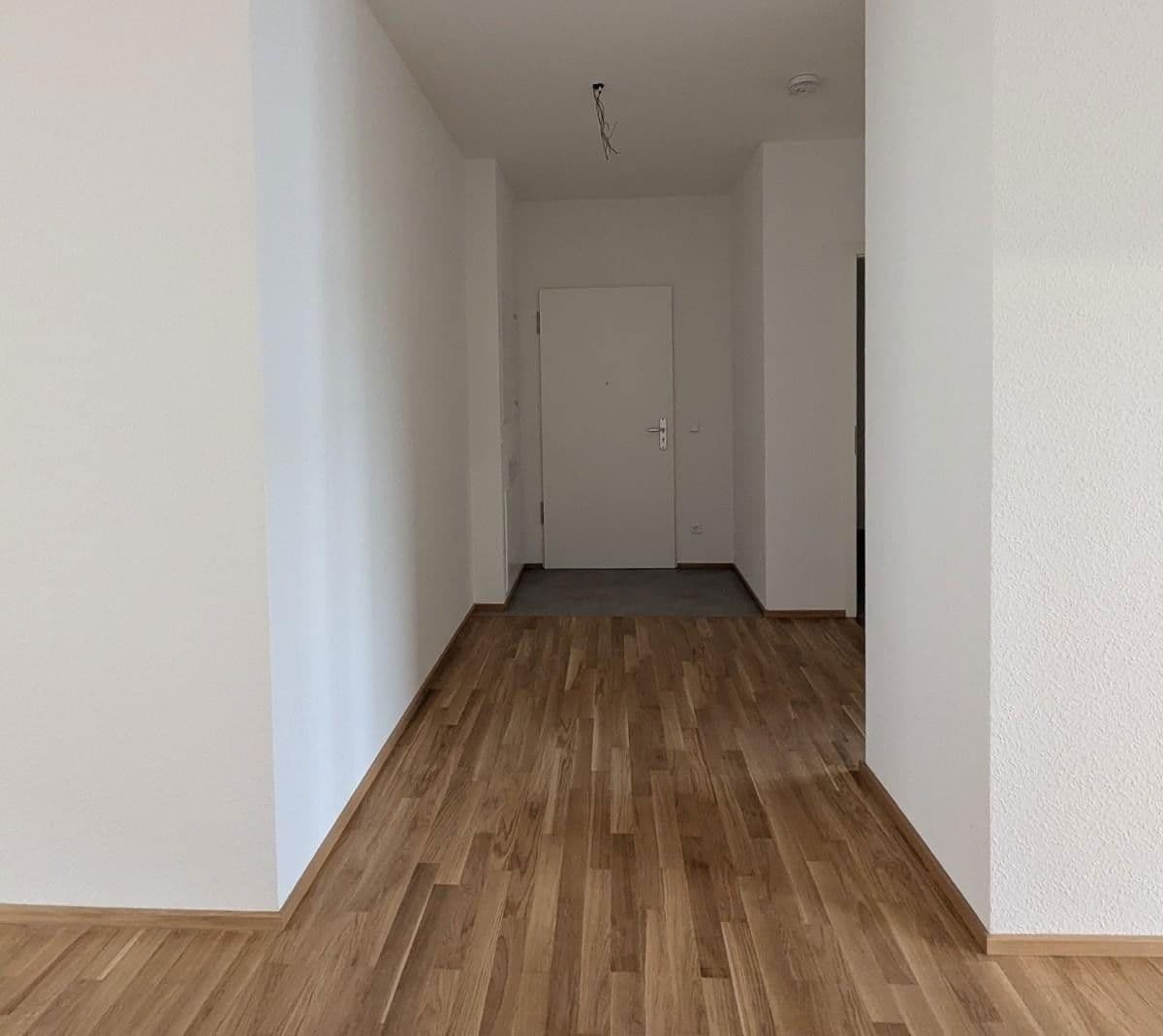 Pronájem bytu 2+1 87 m², Geranienstraße 21, Karlsruhe, Bádensko-Württembersko Pronájem bytu 2+1 87 m², Geranienstraße 21, Karlsruhe, Bádensko-Württembersko