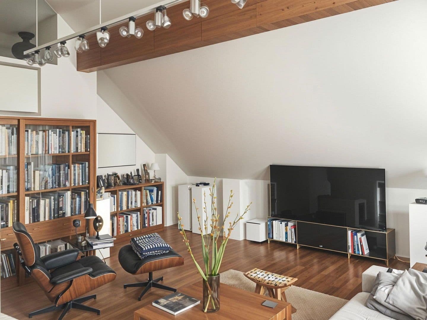 Prodej bytu 5+1 143 m², Essen, Severní Porýní-Vestfálsko Prodej bytu 5+1 143 m², Essen, Severní Porýní-Vestfálsko