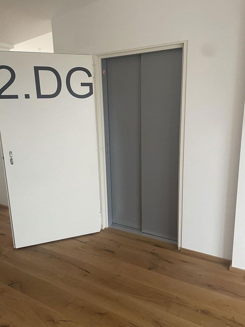 Pronájem bytu 3+1 66 m², Ketzergasse 30, Wien, Wien Pronájem bytu 3+1 66 m², Ketzergasse 30, Wien, Wien