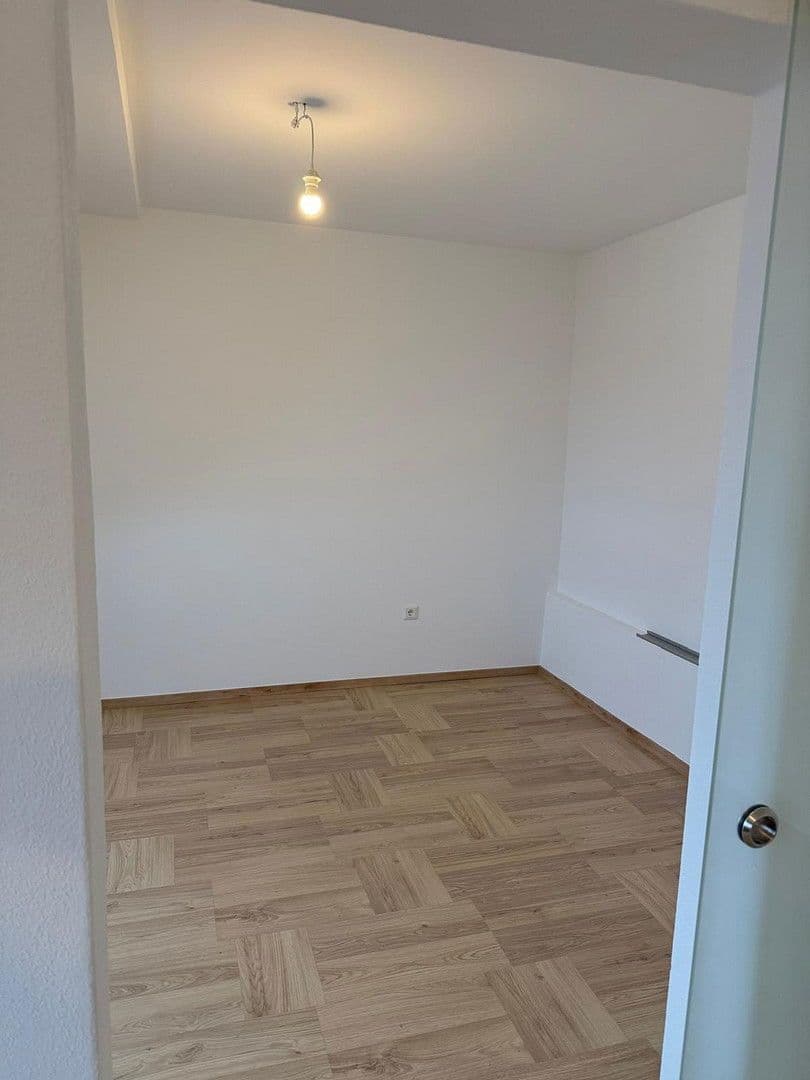 Prodej bytu 2+1 44 m², Am Waidmannsbach 6b, Pegnitz, Bavorsko Prodej bytu 2+1 44 m², Am Waidmannsbach 6b, Pegnitz, Bavorsko