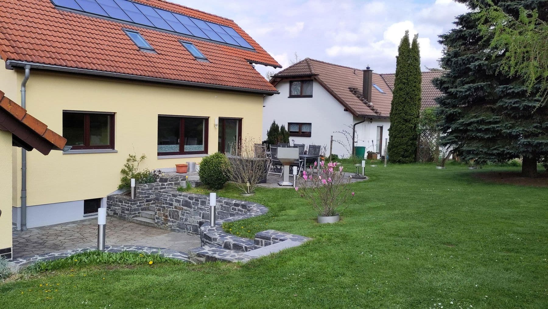Prodej domu 202 m², pozemek 1.194 m², Halsbrücke, Sasko Prodej domu 202 m², pozemek 1.194 m², Halsbrücke, Sasko