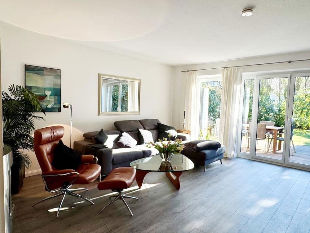 Prodej domu 126 m², pozemek 528 m², Bremen, Bremen Prodej domu 126 m², pozemek 528 m², Bremen, Bremen