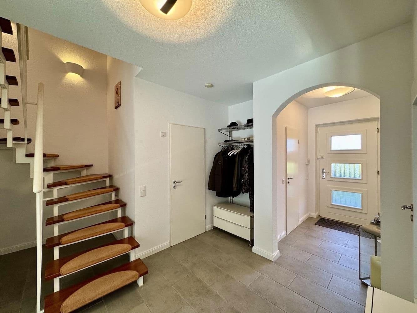 Prodej domu 126 m², pozemek 528 m², Bremen, Bremen Prodej domu 126 m², pozemek 528 m², Bremen, Bremen