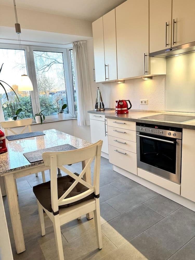 Prodej domu 126 m², pozemek 528 m², Bremen, Bremen Prodej domu 126 m², pozemek 528 m², Bremen, Bremen