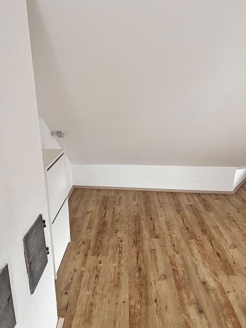 Pronájem bytu 2+1 70 m², Ziegelsteige 18, Mosbach, Bádensko-Württembersko Pronájem bytu 2+1 70 m², Ziegelsteige 18, Mosbach, Bádensko-Württembersko