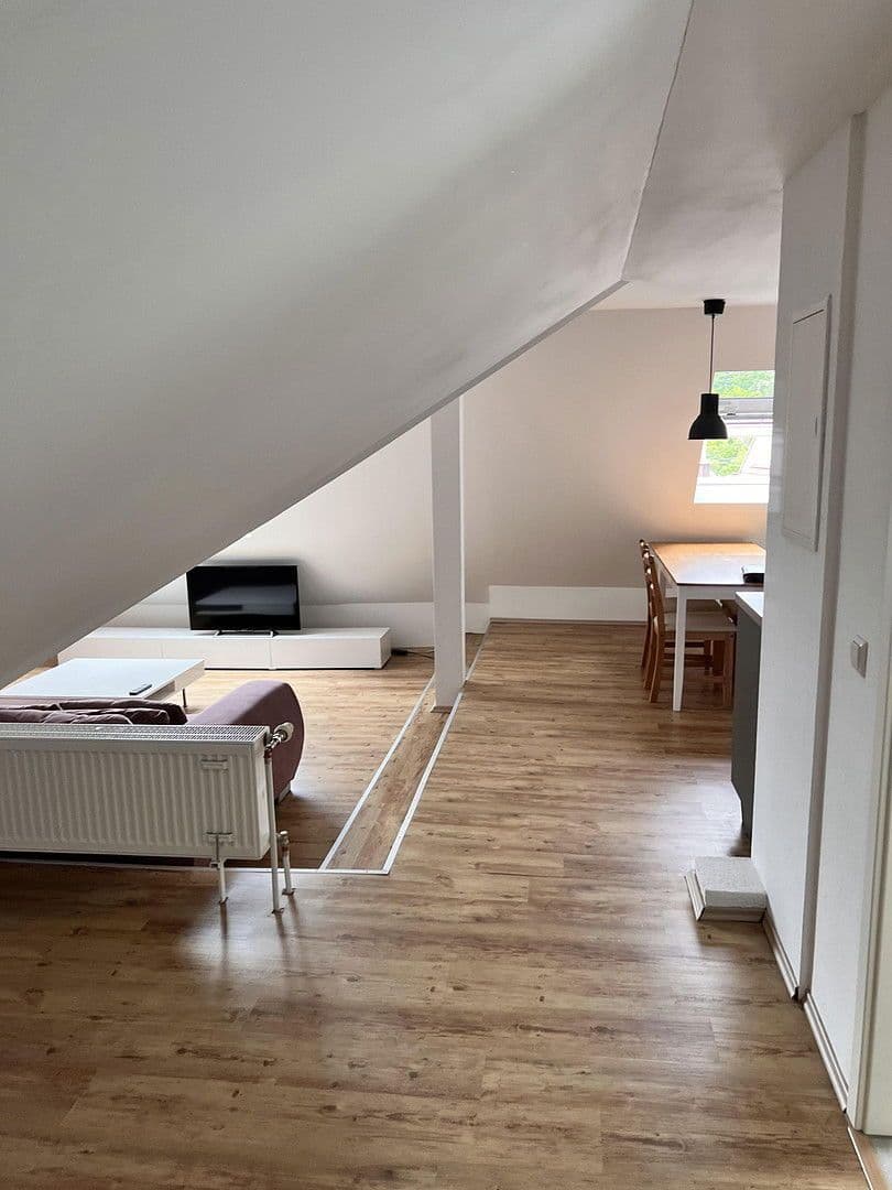 Pronájem bytu 2+1 70 m², Ziegelsteige 18, Mosbach, Bádensko-Württembersko Pronájem bytu 2+1 70 m², Ziegelsteige 18, Mosbach, Bádensko-Württembersko