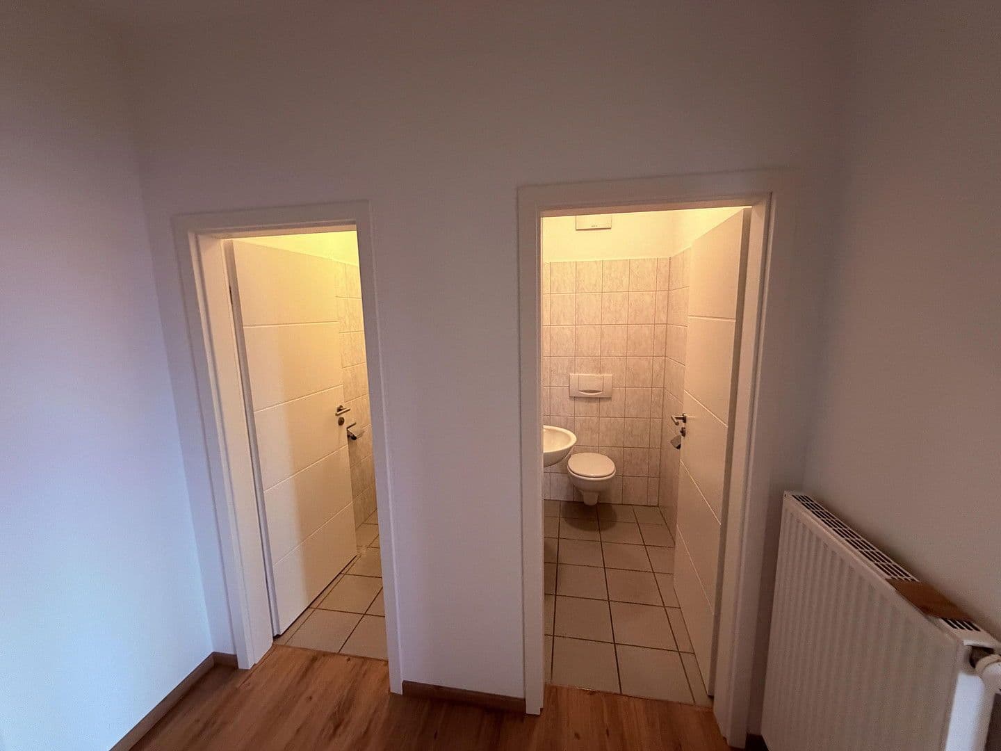 Pronájem kanceláře 190 m², Bellenberg, Bavorsko Pronájem kanceláře 190 m², Bellenberg, Bavorsko