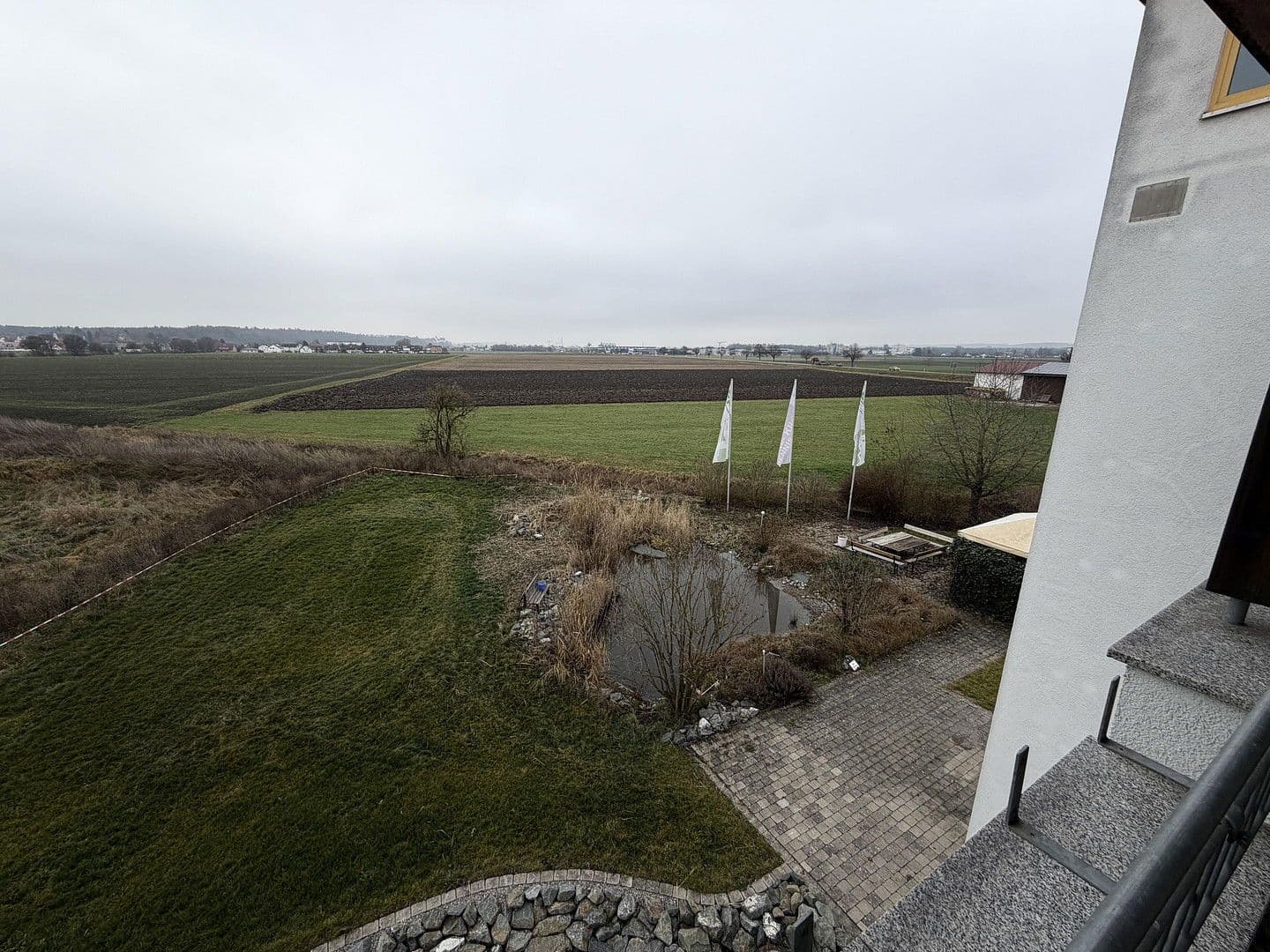 Pronájem kanceláře 190 m², Bellenberg, Bavorsko Pronájem kanceláře 190 m², Bellenberg, Bavorsko