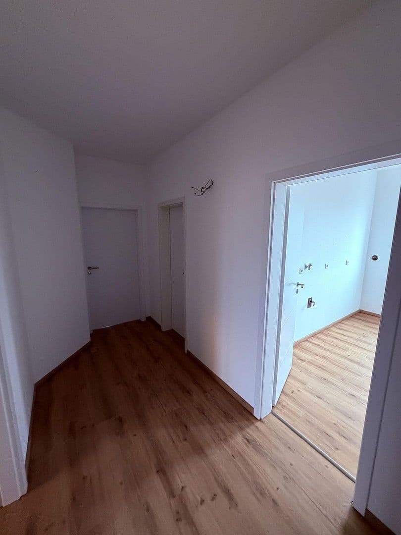 Pronájem kanceláře 190 m², Bellenberg, Bavorsko Pronájem kanceláře 190 m², Bellenberg, Bavorsko