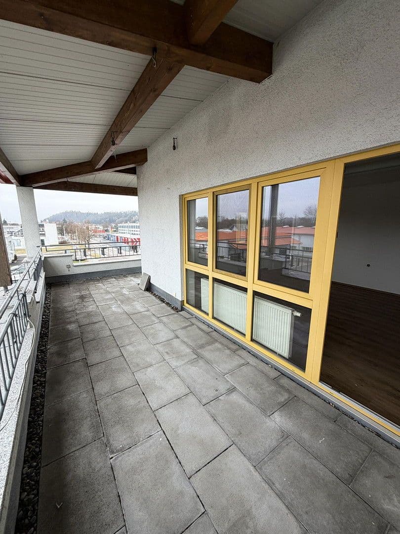 Pronájem kanceláře 190 m², Bellenberg, Bavorsko Pronájem kanceláře 190 m², Bellenberg, Bavorsko