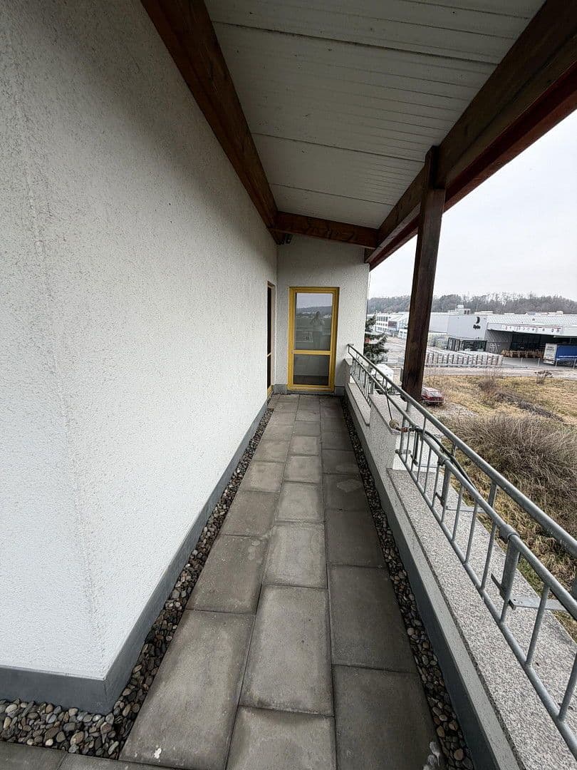 Pronájem kanceláře 190 m², Bellenberg, Bavorsko Pronájem kanceláře 190 m², Bellenberg, Bavorsko