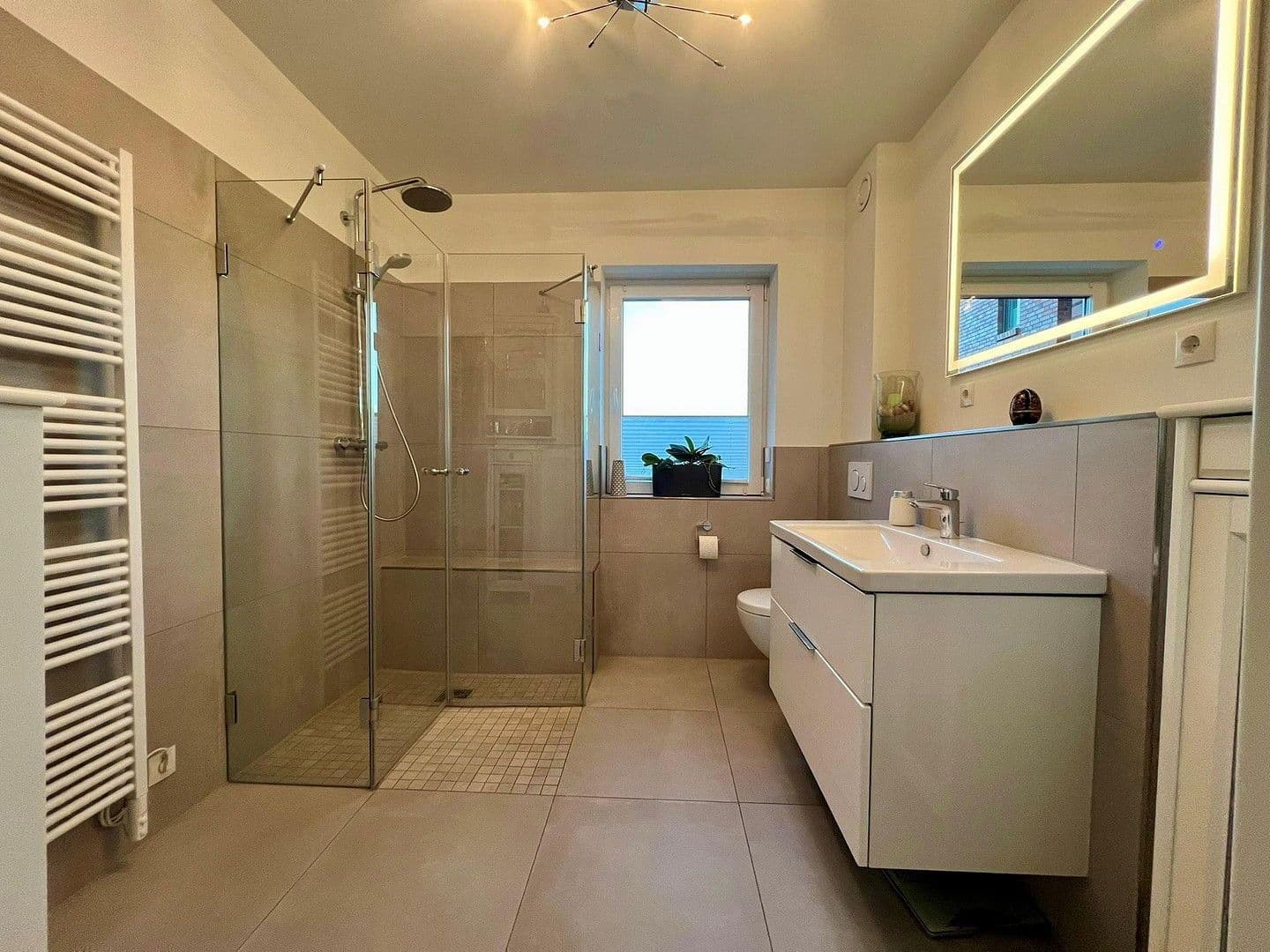 Pronájem bytu 3+1 99 m², Gartenstr. 4, Henstedt-Ulzburg, Šlesvicko-Holštýnsko Pronájem bytu 3+1 99 m², Gartenstr. 4, Henstedt-Ulzburg, Šlesvicko-Holštýnsko