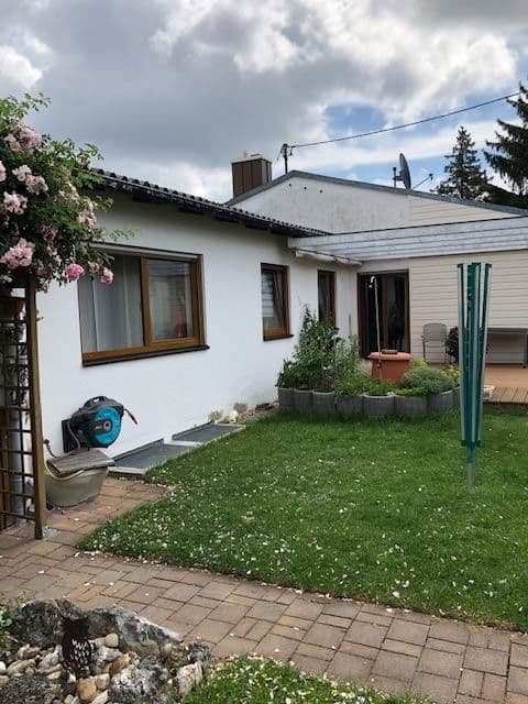 Pronájem domu 150 m², pozemek 650 m², Ingolstadt, Bavorsko Pronájem domu 150 m², pozemek 650 m², Ingolstadt, Bavorsko