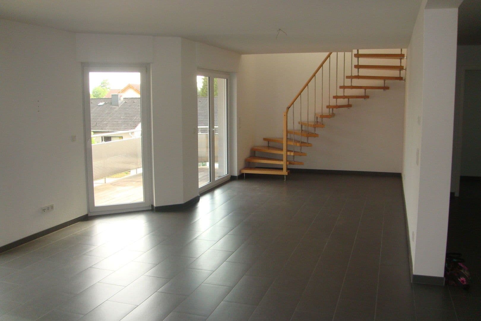 Pronájem bytu 4+kk 135 m², Erzhausen, Hessen Pronájem bytu 4+kk 135 m², Erzhausen, Hessen