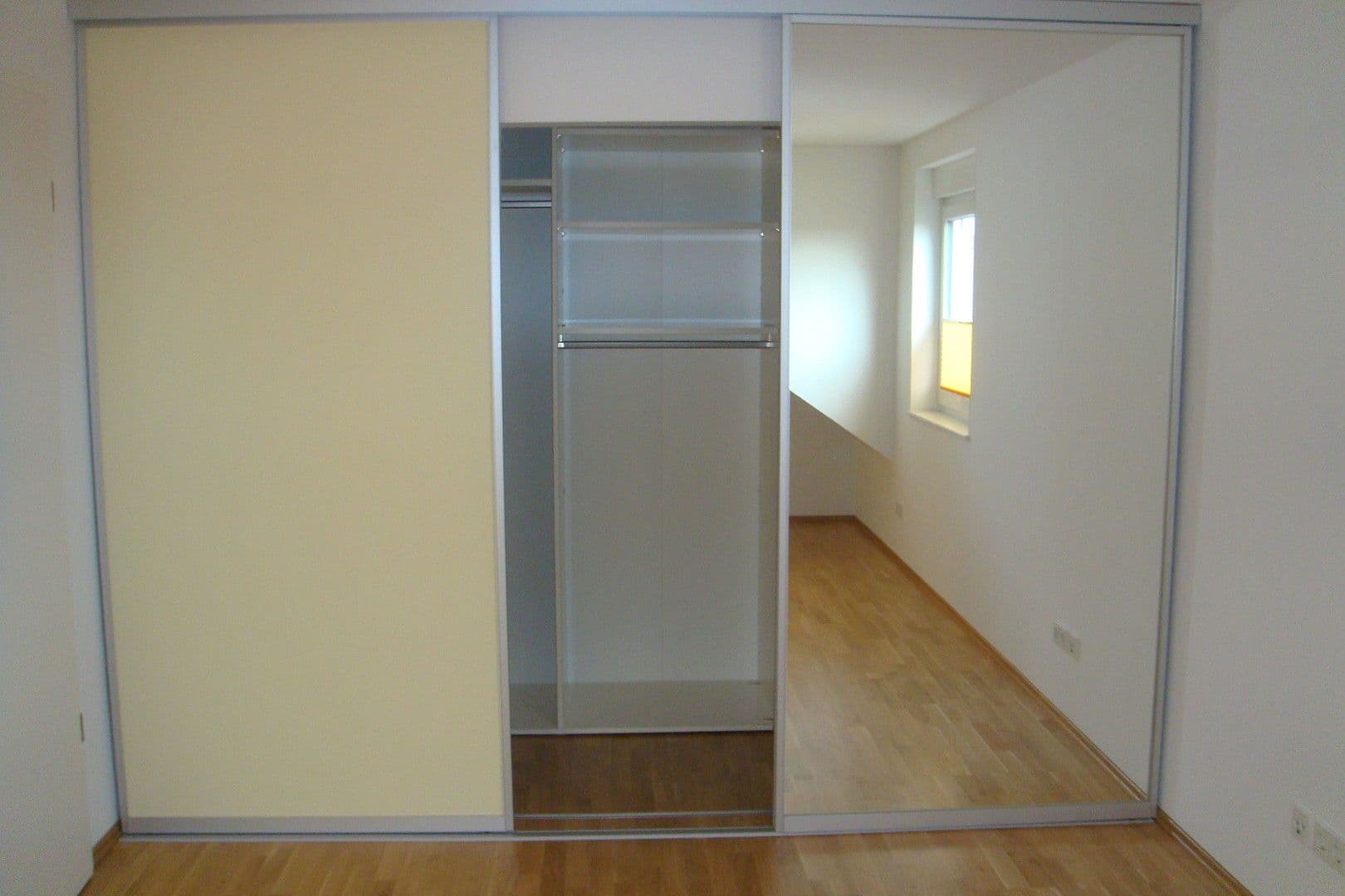 Pronájem bytu 4+kk 135 m², Erzhausen, Hessen Pronájem bytu 4+kk 135 m², Erzhausen, Hessen