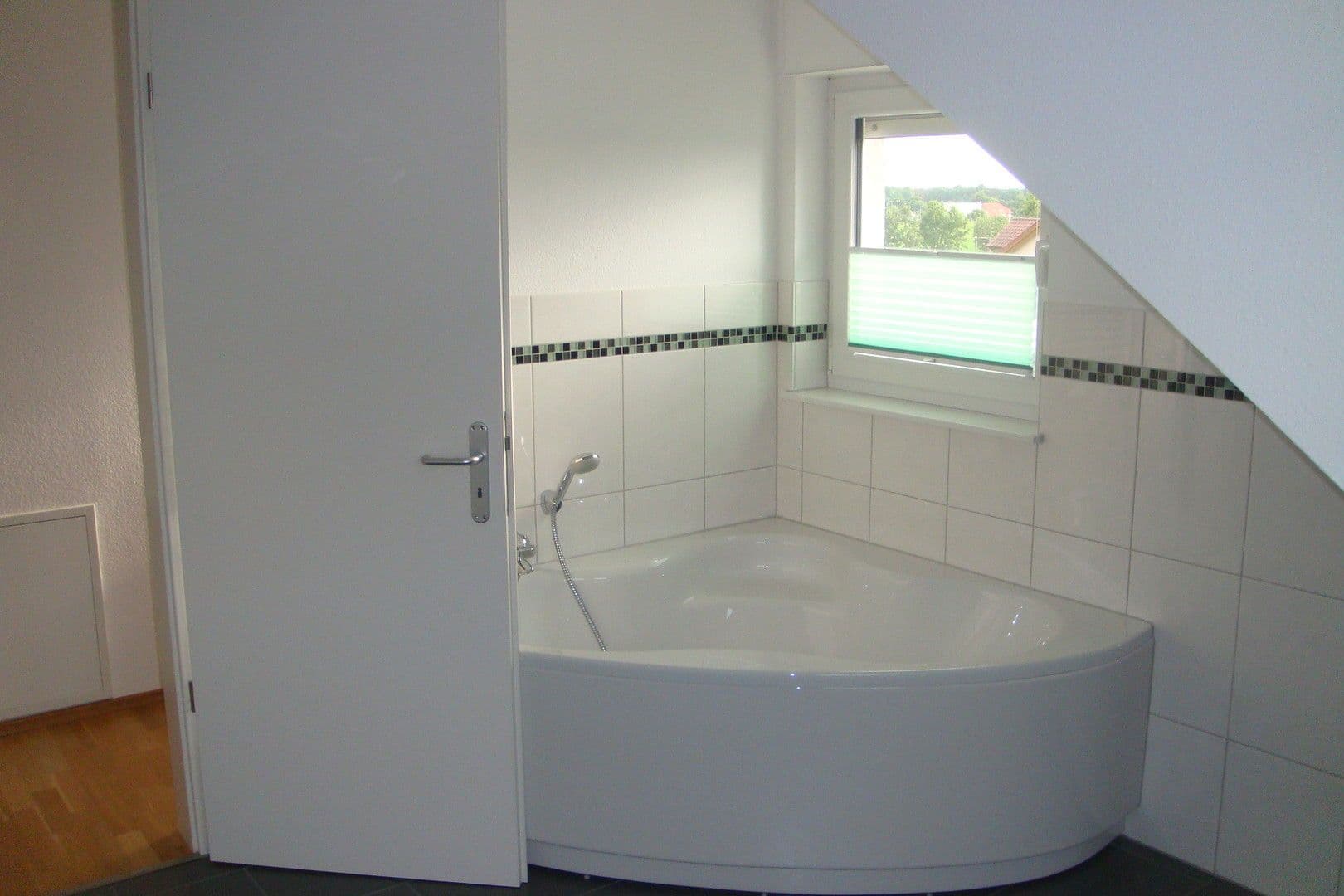 Pronájem bytu 4+kk 135 m², Erzhausen, Hessen Pronájem bytu 4+kk 135 m², Erzhausen, Hessen