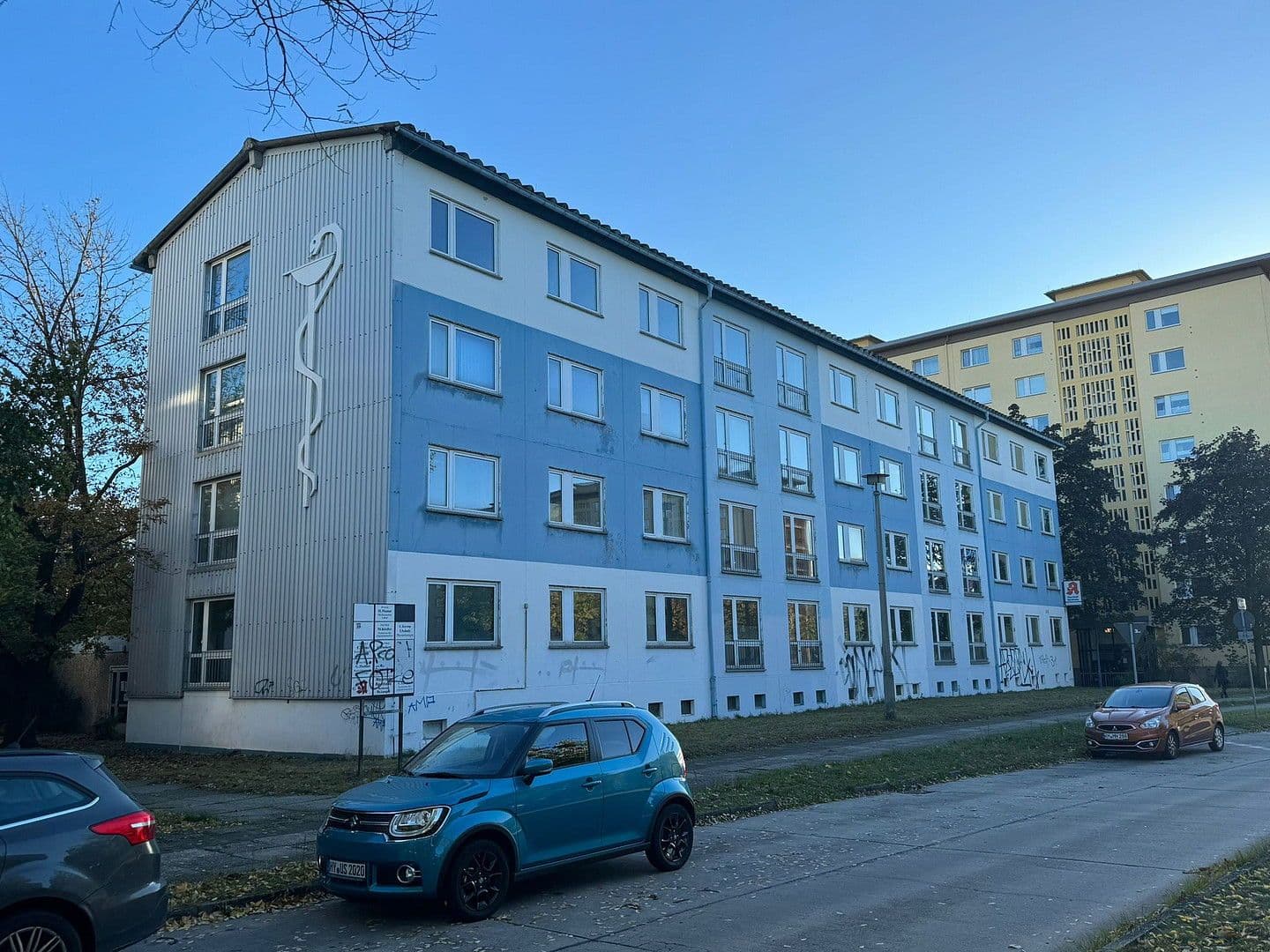 Prodej domu 1.575 m², pozemek 2.457 m², Erich Weinert Straße 2-6, Hoyerswerda - Wojerecy, Sasko Prodej domu 1.575 m², pozemek 2.457 m², Erich Weinert Straße 2-6, Hoyerswerda - Wojerecy, Sasko