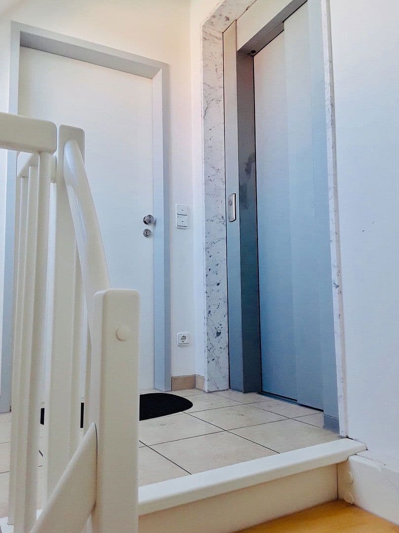 Pronájem bytu 2+1 65 m², Bobingen, Bavorsko Pronájem bytu 2+1 65 m², Bobingen, Bavorsko