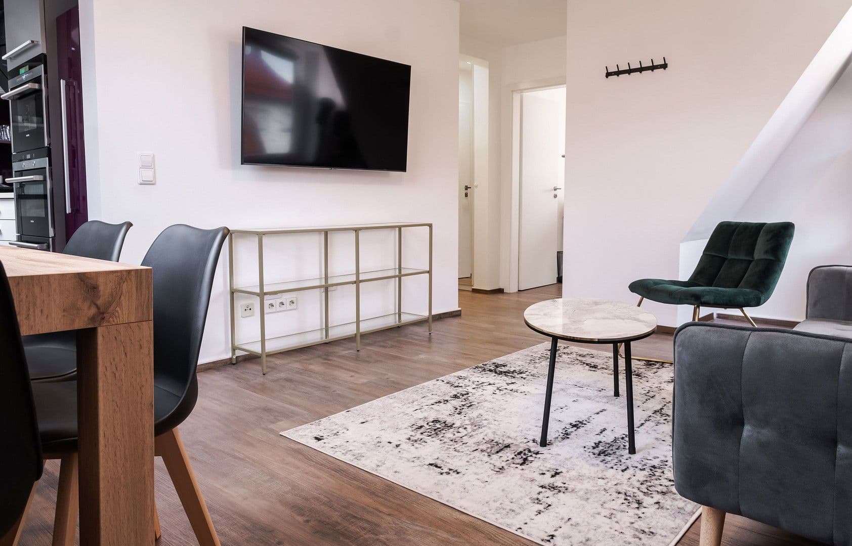 Pronájem bytu 3+kk 75 m², Pestalozzistr.15/3, Heilbronn, Bádensko-Württembersko Pronájem bytu 3+kk 75 m², Pestalozzistr.15/3, Heilbronn, Bádensko-Württembersko