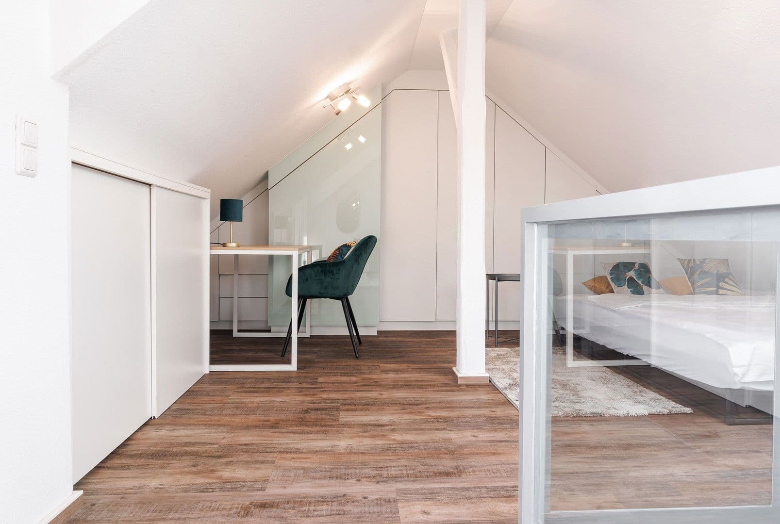 Pronájem bytu 3+kk 75 m², Pestalozzistr.15/3, Heilbronn, Bádensko-Württembersko Pronájem bytu 3+kk 75 m², Pestalozzistr.15/3, Heilbronn, Bádensko-Württembersko