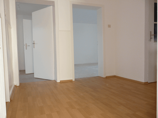 Pronájem domu 230 m², pozemek 3.500 m², Kombergstraße 16, Meißner, Hessen Pronájem domu 230 m², pozemek 3.500 m², Kombergstraße 16, Meißner, Hessen
