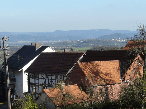 Pronájem domu 230 m², pozemek 3.500 m², Kombergstraße 16, Meißner, Hessen Pronájem domu 230 m², pozemek 3.500 m², Kombergstraße 16, Meißner, Hessen