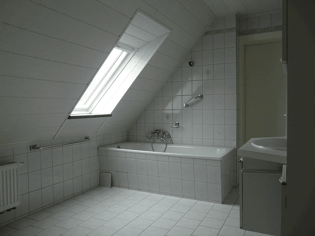 Pronájem domu 230 m², pozemek 3.500 m², Kombergstraße 16, Meißner, Hessen Pronájem domu 230 m², pozemek 3.500 m², Kombergstraße 16, Meißner, Hessen