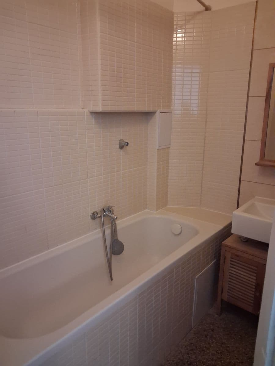 Pronájem bytu 2+kk 61 m², Na Baště svatého Tomáše, Praha, Praha Pronájem bytu 2+kk 61 m², Na Baště svatého Tomáše, Praha, Praha