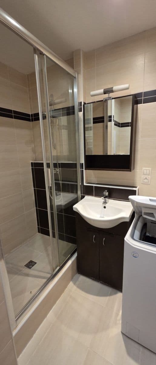 Pronájem bytu 2+kk 45 m², Mládežnická, Kladno, Středočeský kraj Pronájem bytu 2+kk 45 m², Mládežnická, Kladno, Středočeský kraj