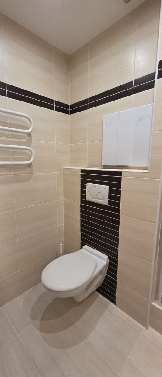 Pronájem bytu 2+kk 45 m², Mládežnická, Kladno, Středočeský kraj Pronájem bytu 2+kk 45 m², Mládežnická, Kladno, Středočeský kraj