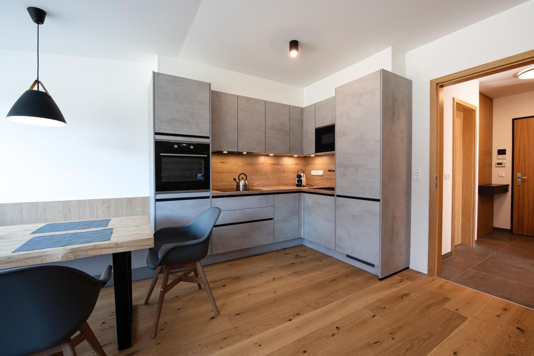 Prodej bytu 2+kk 57 m², Modrokamenná, Janské Lázně, Královéhradecký kraj Prodej bytu 2+kk 57 m², Modrokamenná, Janské Lázně, Královéhradecký kraj