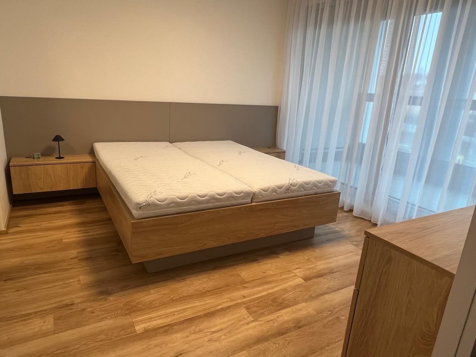 Pronájem bytu 2+kk 67 m², Kurta Konráda, Praha, Praha Pronájem bytu 2+kk 67 m², Kurta Konráda, Praha, Praha
