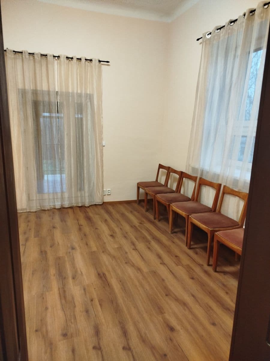 Pronájem domu 112 m², pozemek 400 m², Uhřice, Jihomoravský kraj Pronájem domu 112 m², pozemek 400 m², Uhřice, Jihomoravský kraj