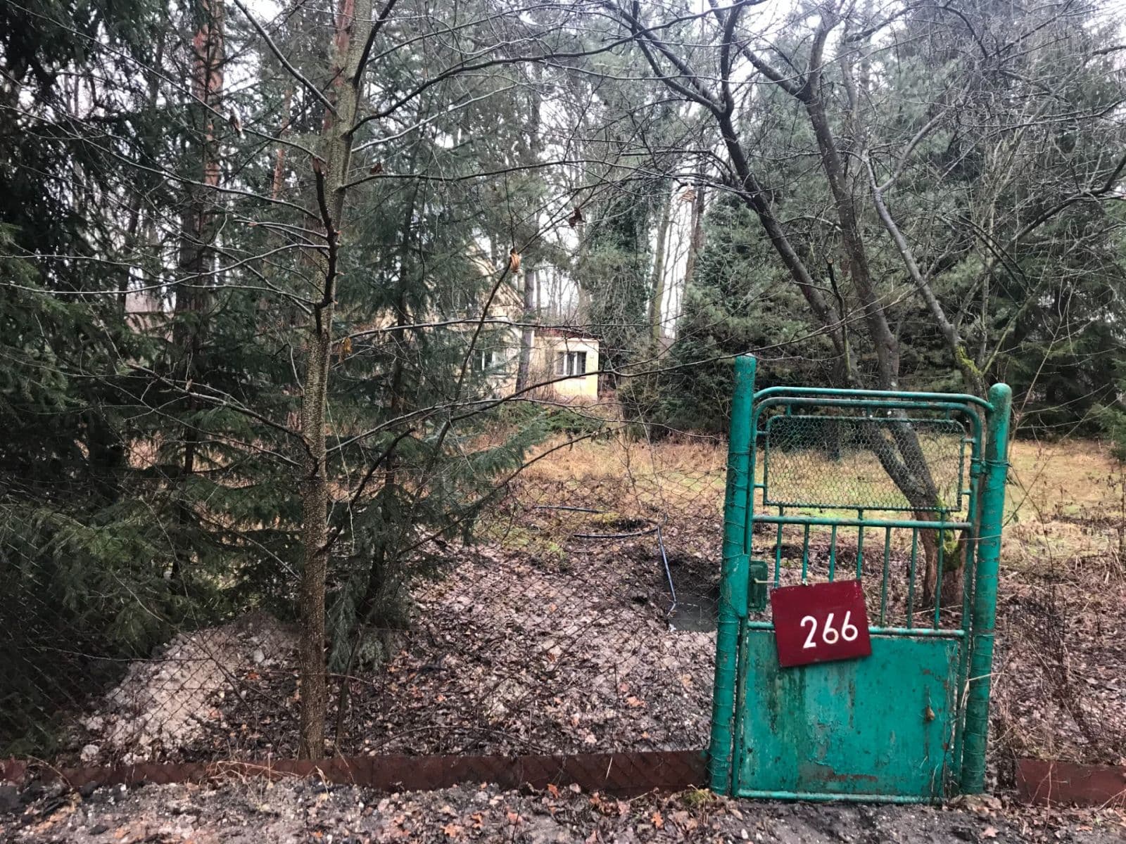 Prodej pozemku 4.000 m², Hradištko, Středočeský kraj Prodej pozemku 4.000 m², Hradištko, Středočeský kraj